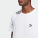 Kortarmet T-skjorte til Menn Adidas ESSENTIAL TEE IA4872 Hvit
