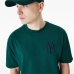 Pánské tričko s krátkým rukávem New Era League Essentials New York Yankees Tmavě zelená