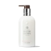 Loção para as mãos Molton Brown Rhubarb & Rose 300 ml