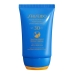 Kasvojen aurinkovoide Shiseido 768614156741 SPF 30 Musta Spf 30 50 ml (1 osaa)