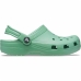 Saboți de plajă Crocs Classic Verde Băieți