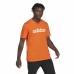 Kortærmet T-shirt til Mænd Adidas  Essentials Embroidered Linear Orange