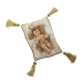 Decoratieve figuren Alexandra House Living Plastic Gouden Kindje Jezus 12 x 15 x 23 cm Kussen