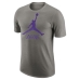 Мъжка тениска с къс ръкав Nike LAL M NK ES NBA JDN SS TEE FB9827 063 Сив